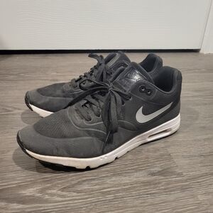 Size 9.5 - Nike Air Max 1 Ultra Moire Black W 704995-001